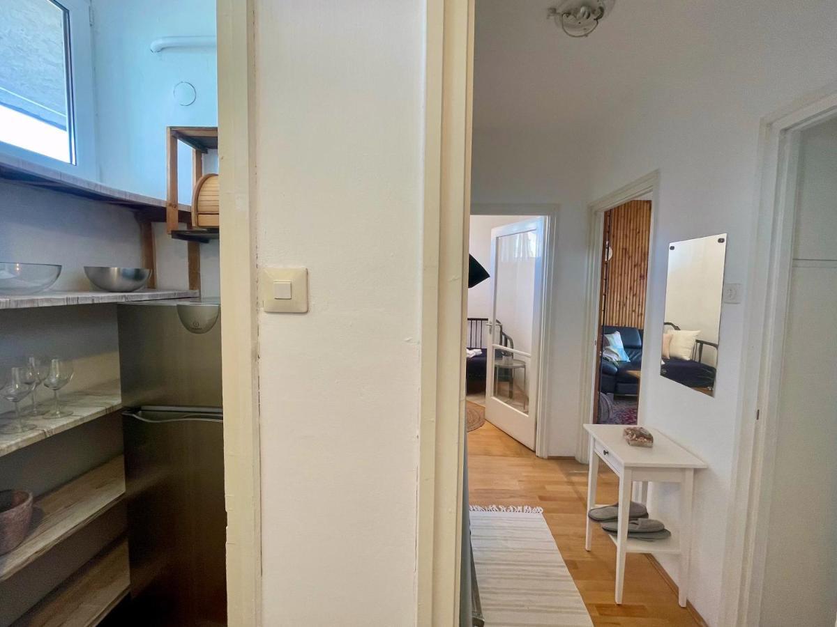 ヴェスプレームNosztalgia Apartmanアパートメント エクステリア 写真