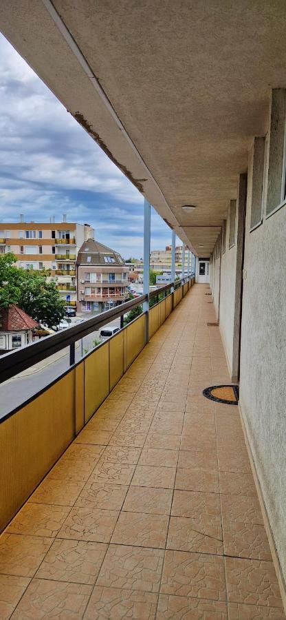ヴェスプレームNosztalgia Apartmanアパートメント エクステリア 写真